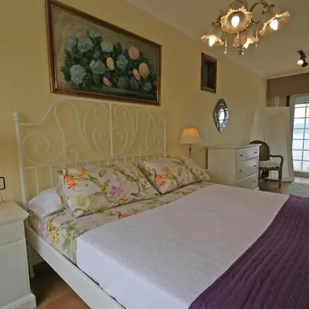Sleeps 9 Pool Wifi * Ramallosa (Pontevedra)